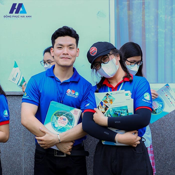 Mẫu đồng phục đại học công nghiệp IUH giúp kết nối các học sinh lại gần nhau hơn
