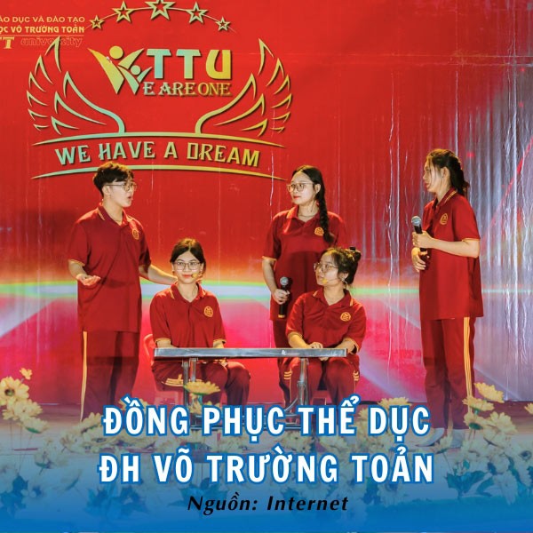 Bộ đồng phục thể dục đỏ năng động với chi tiết vàng đặc trưng của ĐH Võ Trường Toản