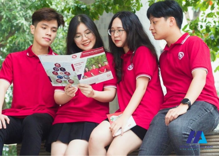 Đồng phục giúp tạo tính chuyên nghiệp trong trang phục và tác phong của sinh viên FTU