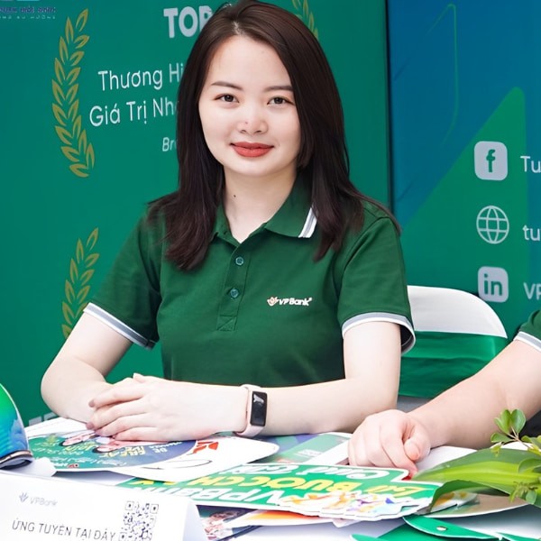 Vải thun cotton 65/35 là lựa chọn phổ biến cho áo polo đồng phục VPBank