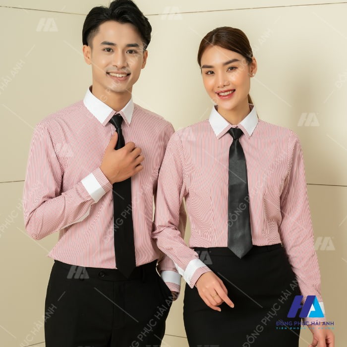 Đồng phục áo sơ mi sở hữu vẻ đẹp thanh lịch, nghiêm túc và trang nhã