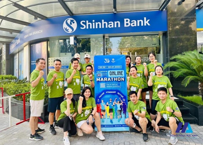 Đồng phục giúp gắn kết tình cảm giữa các thành viên Shinhan