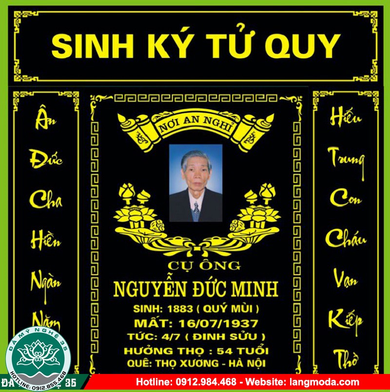 Câu đối trên bia mộ thể hiện tấm lòng thành kính của những người con cháu